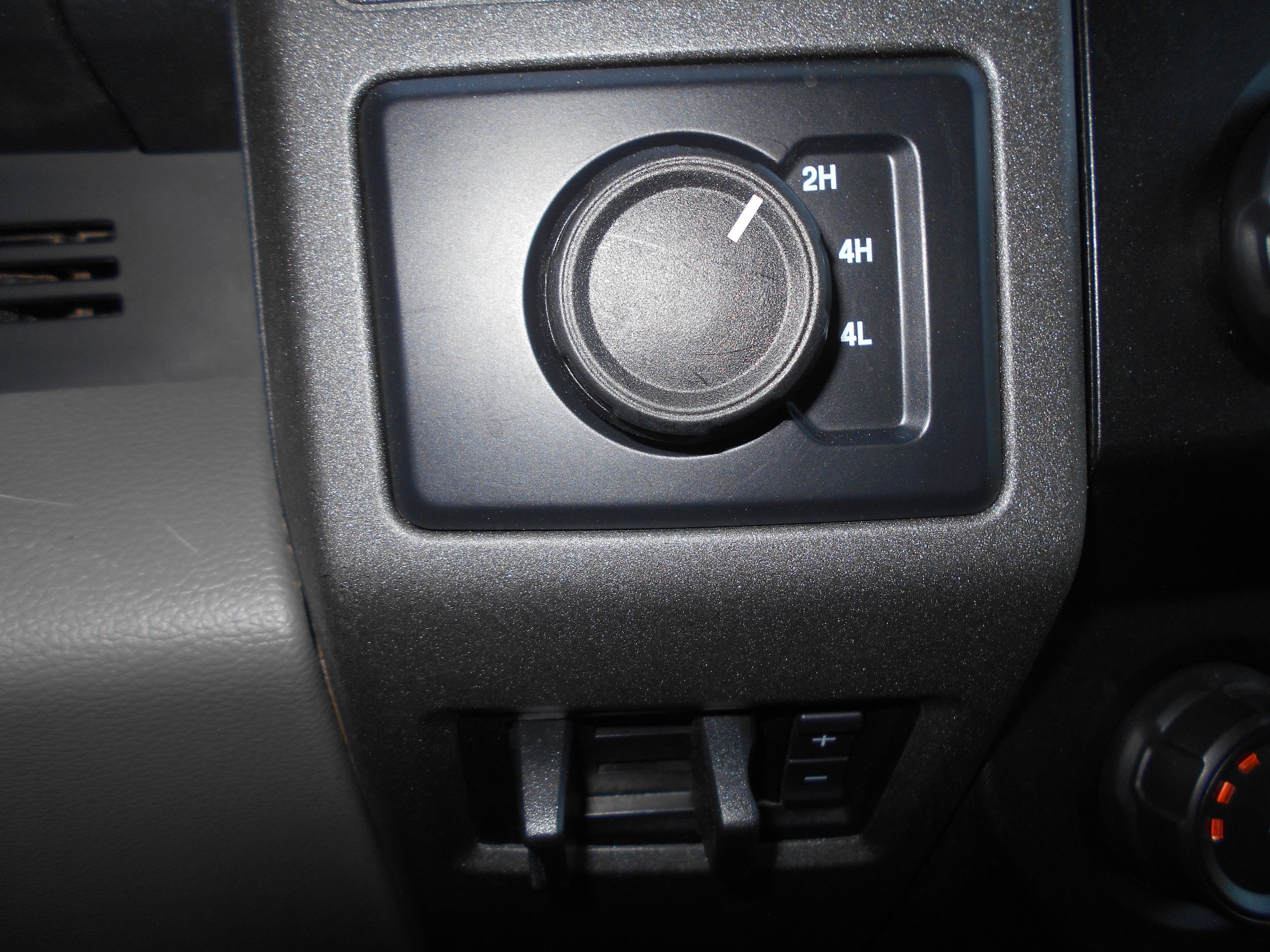 Used 2022 Ford F450 XL w/ Power Equipment Group AWD/4WD image 15