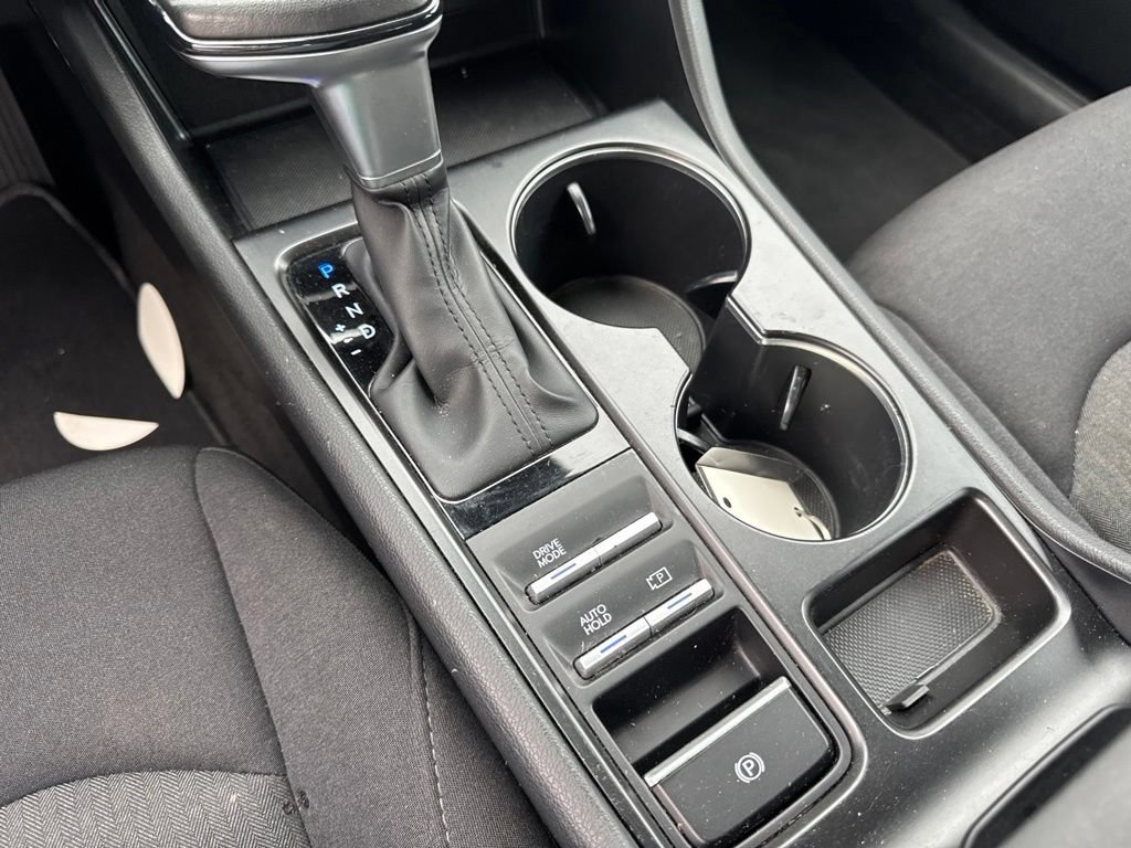 Used 2025 Hyundai Sonata SE FWD image 7