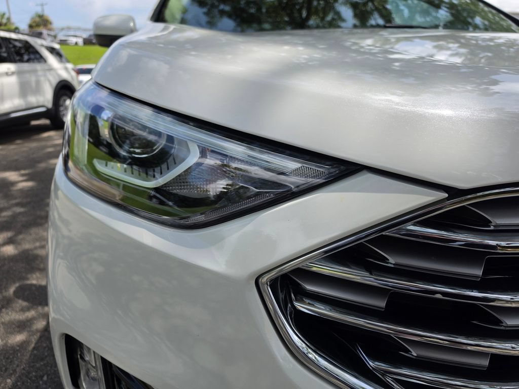 Used 2021 Ford Edge SEL w/ Convenience Package AWD/4WD image 12