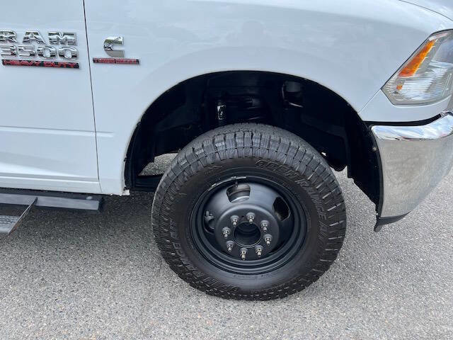 Used 2018 RAM 3500 SLT image 11