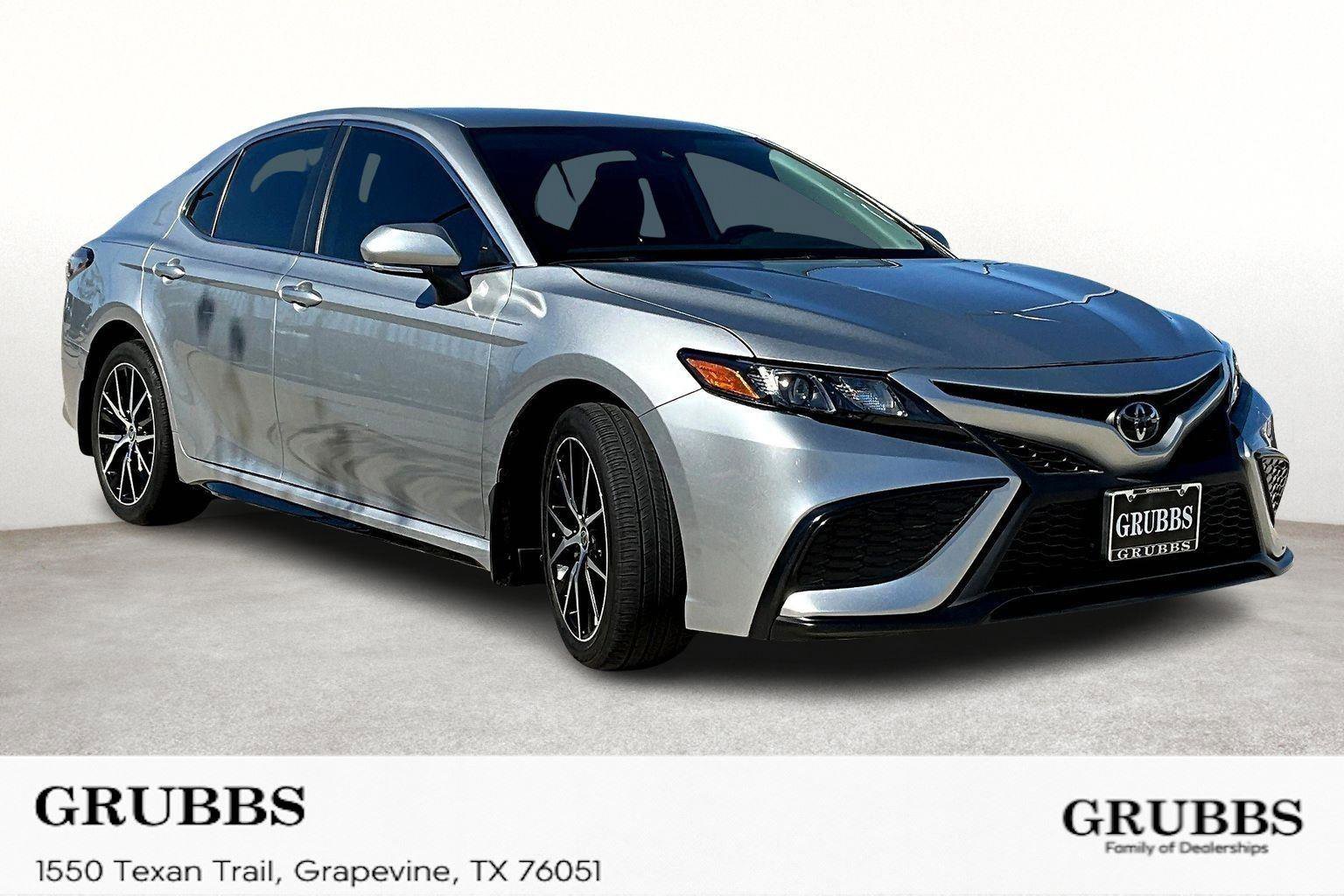 Used 2023 Toyota Camry SE