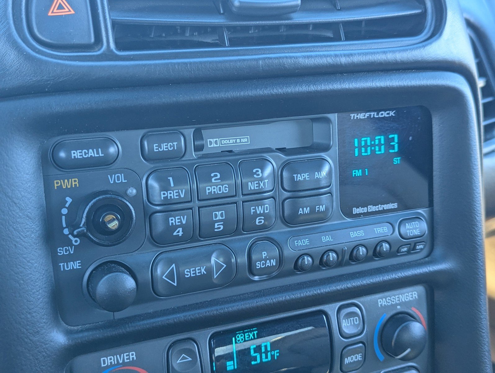 Used 2004 Chevrolet Corvette Convertible w/ Preferred Equipment Group image 25