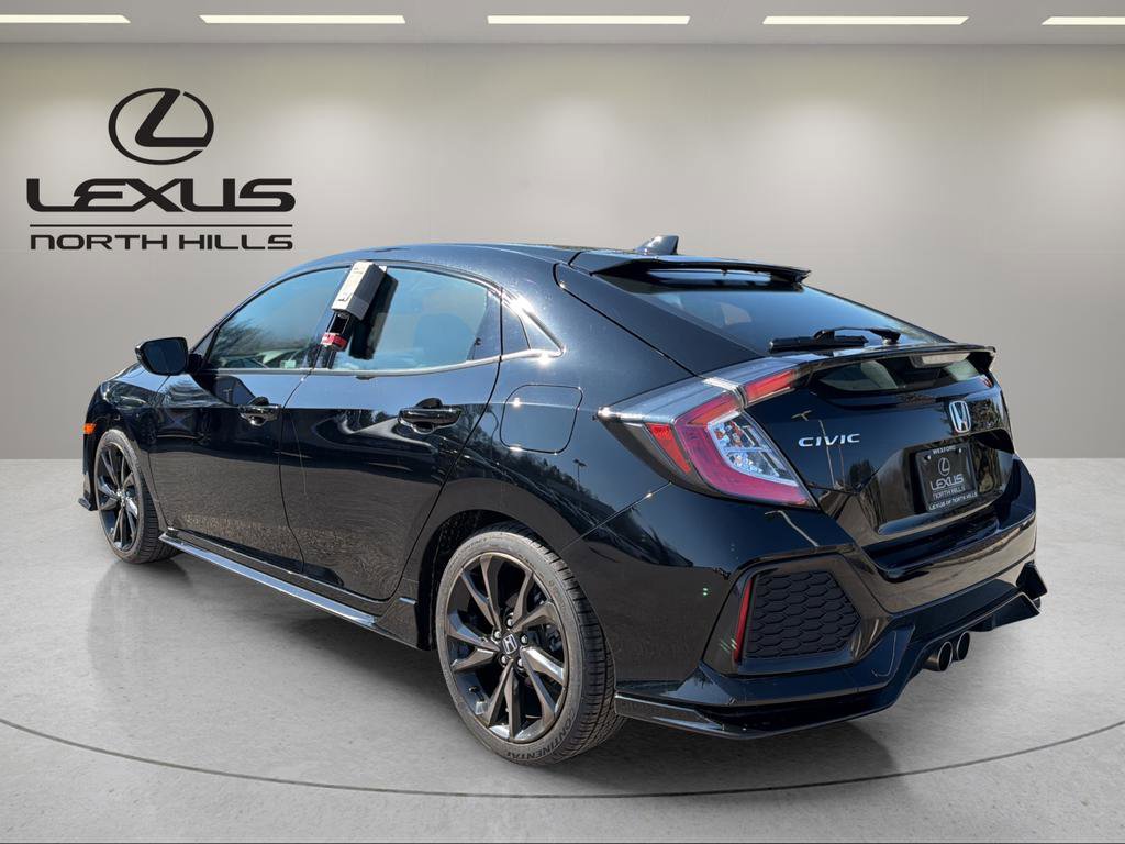 Used 2019 Honda Civic Sport Touring image 8