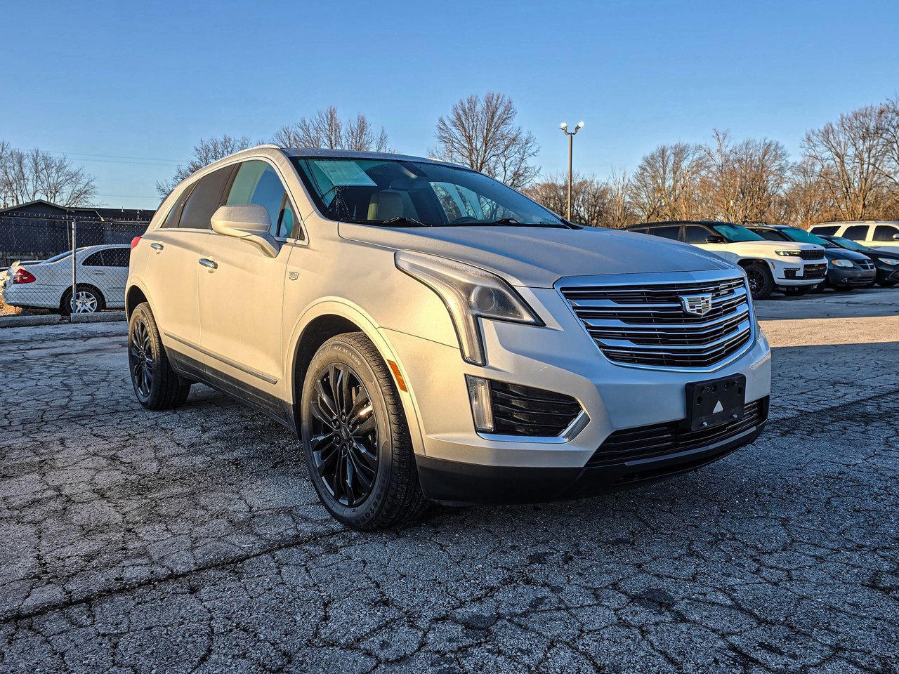 Used 2019 Cadillac XT5 AWD image 1