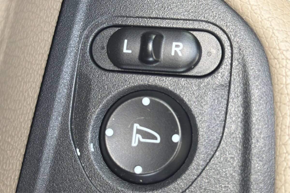 Used 2018 Honda Odyssey EX-L image 40