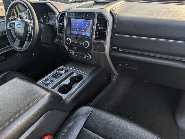 Used 2020 Ford Expedition Max XLT w/ Equipment Group 202A AWD/4WD image 36