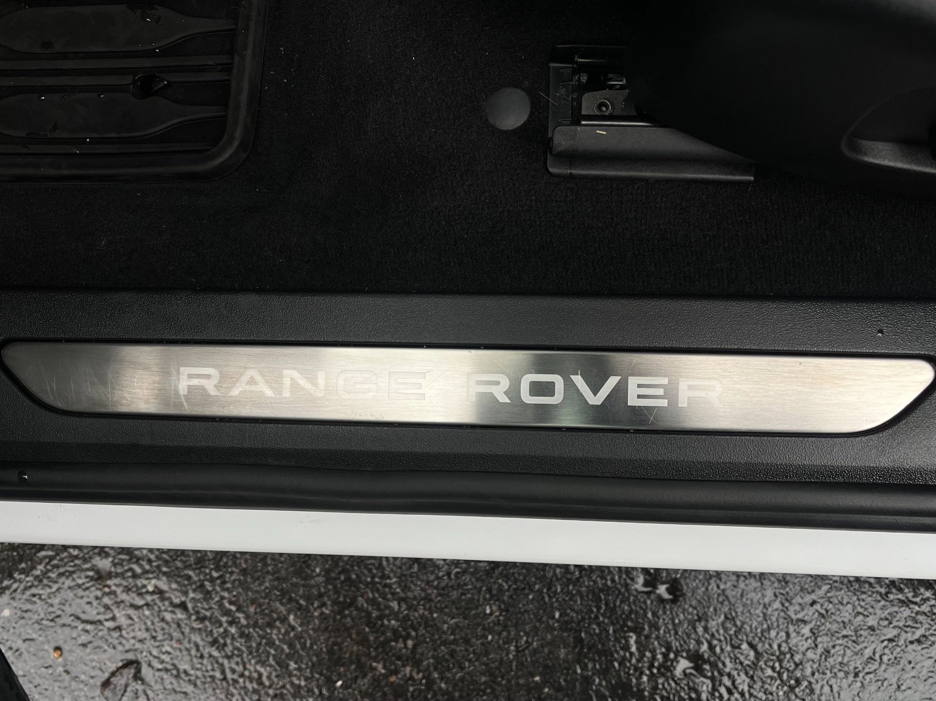 Used 2024 Land Rover Range Rover Evoque Dynamic SE image 63