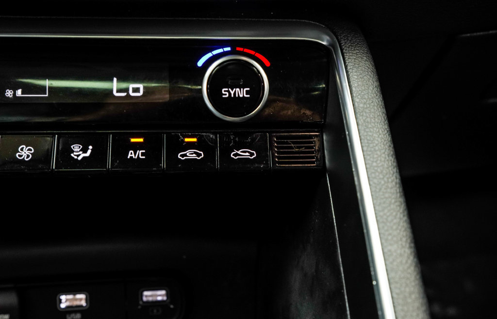 Used 2023 Kia K5 EX FWD image 29