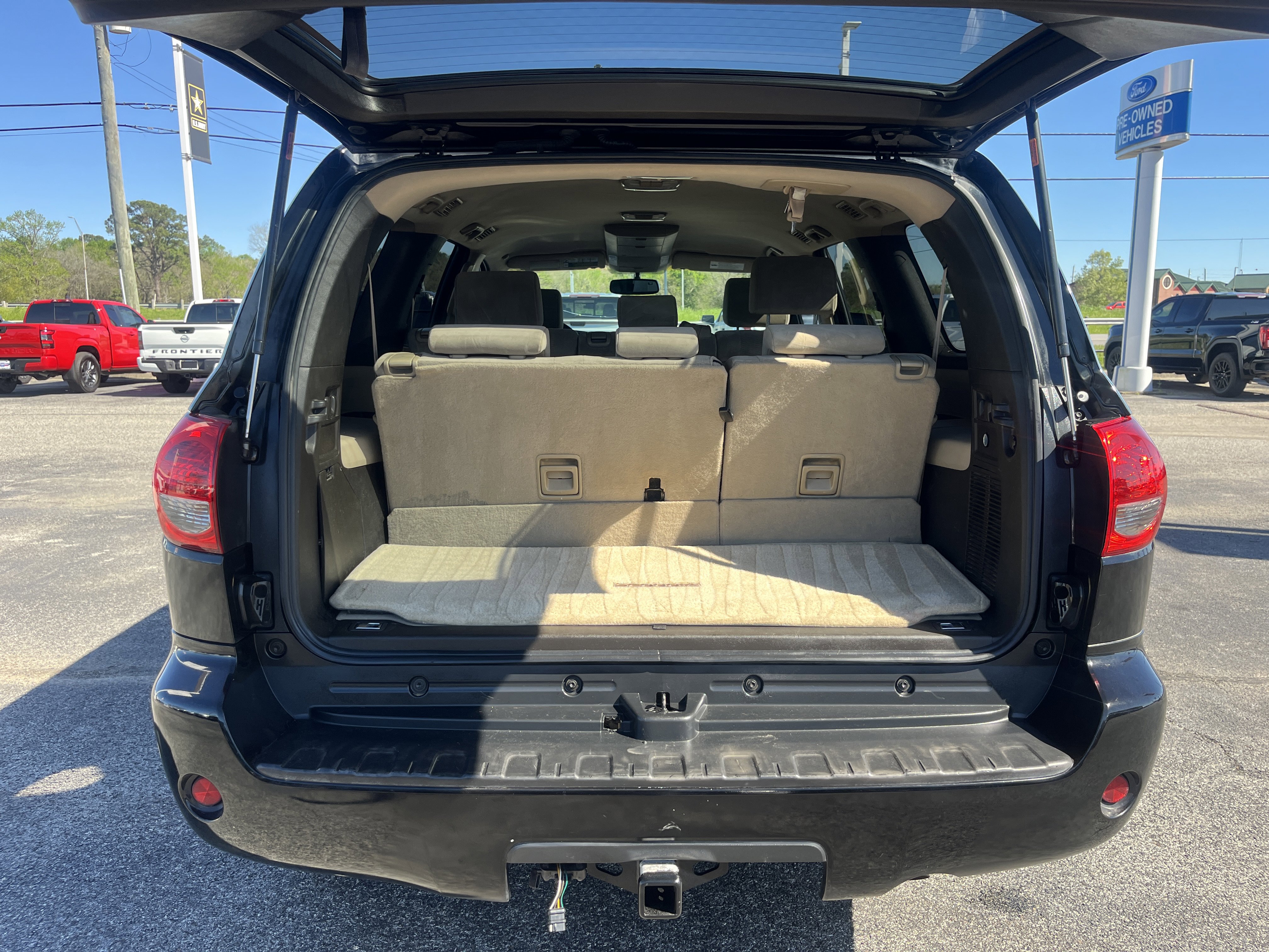 Used 2008 Toyota Sequoia SR5 image 4