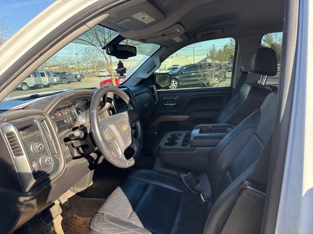 Used 2018 Chevrolet Silverado 1500 LTZ image 26