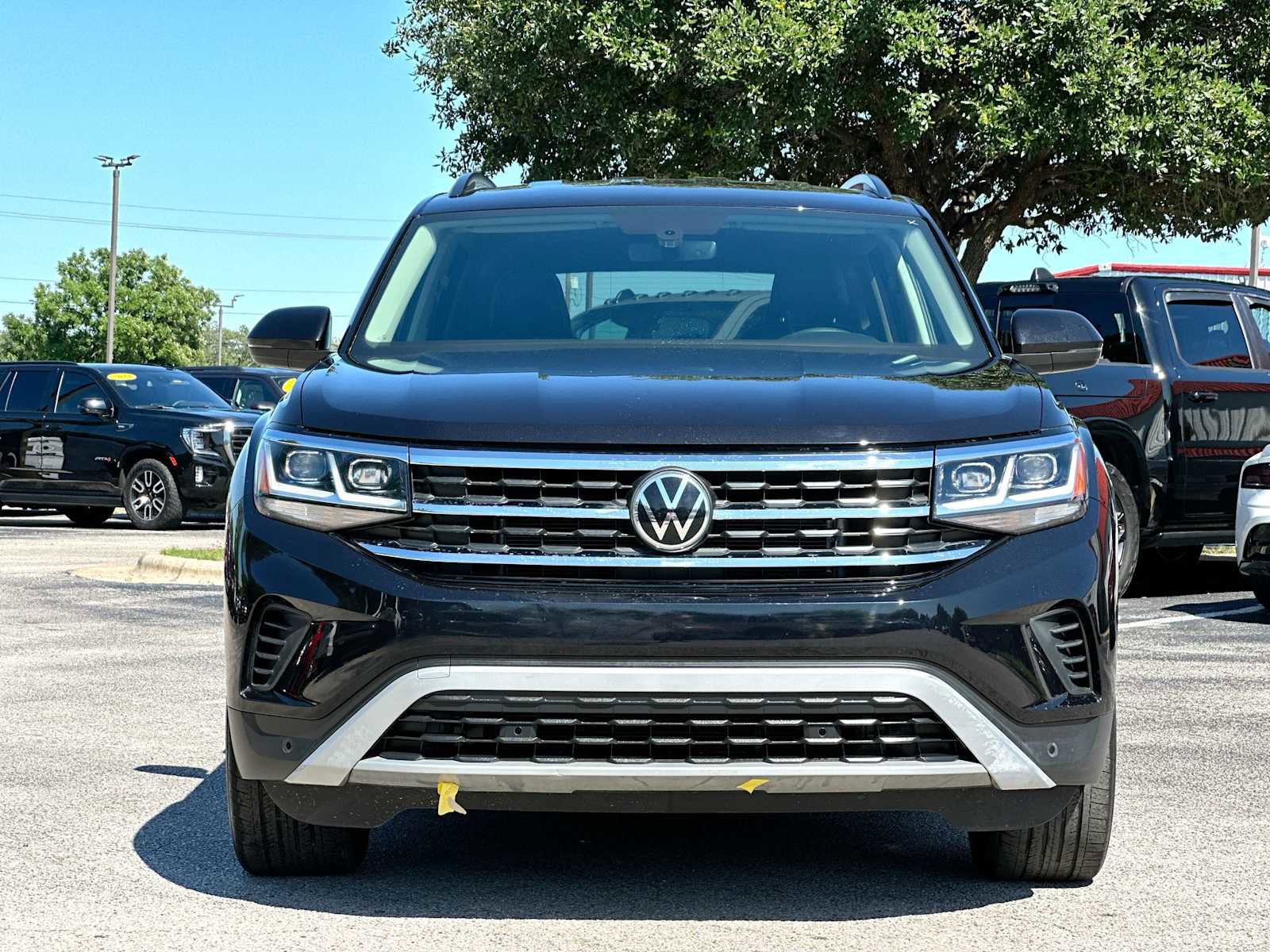 Used 2022 Volkswagen Atlas SE w/ Black Wheel Package FWD image 10