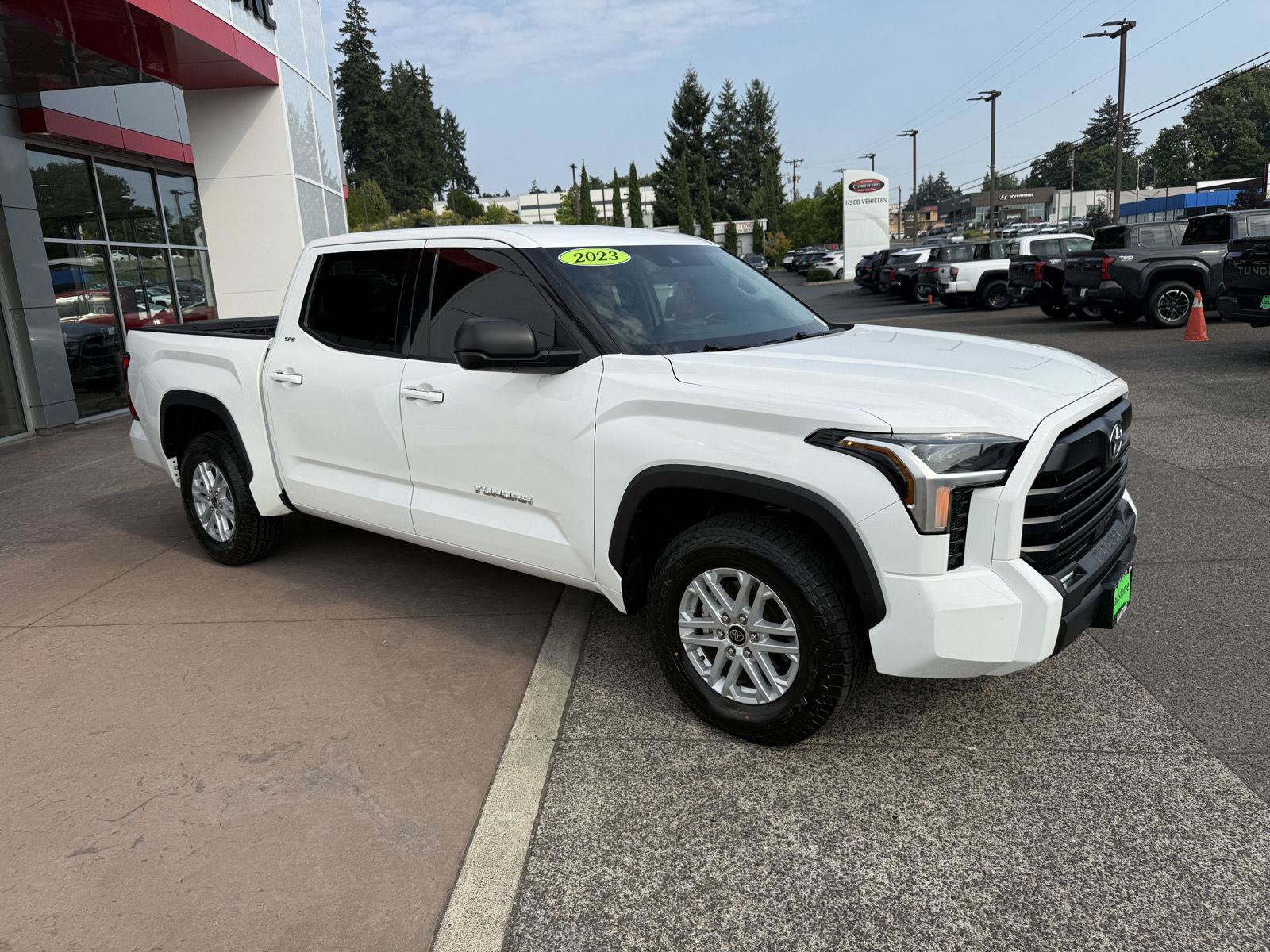 Used 2023 Toyota Tundra SR5 w/ SR5 Premium Package RWD image 7