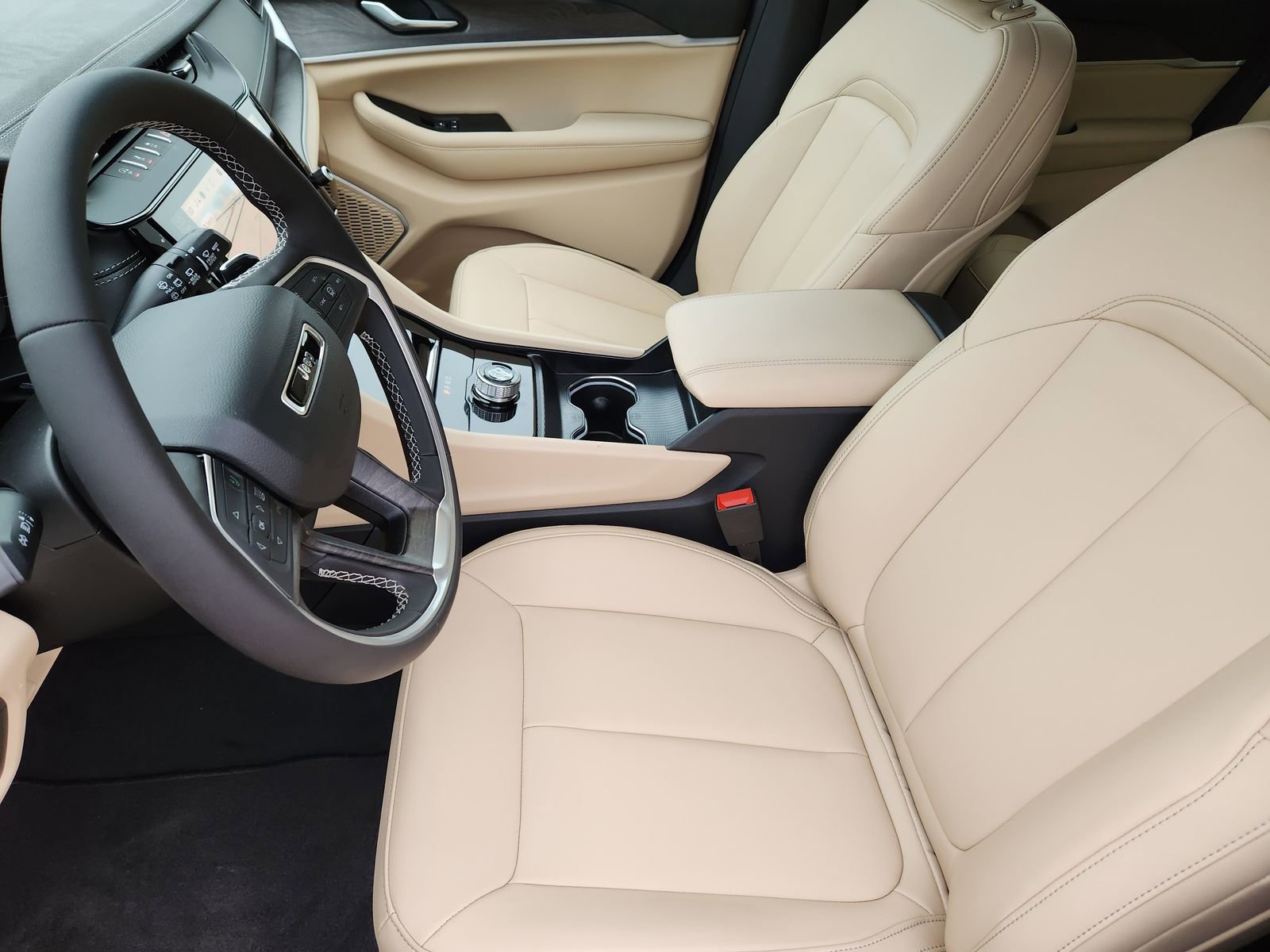 New 2026 Jeep Grand Cherokee Limited RWD image 22