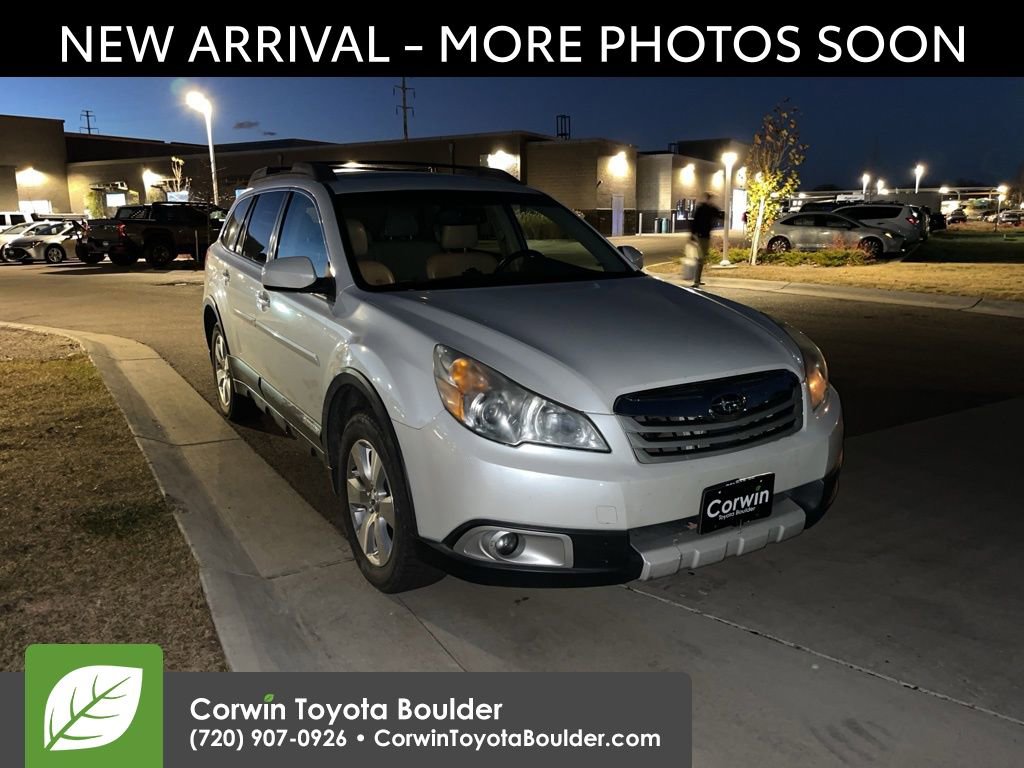 Used 2012 Subaru Outback 3.6R Limited w/ Moonroof Pkg