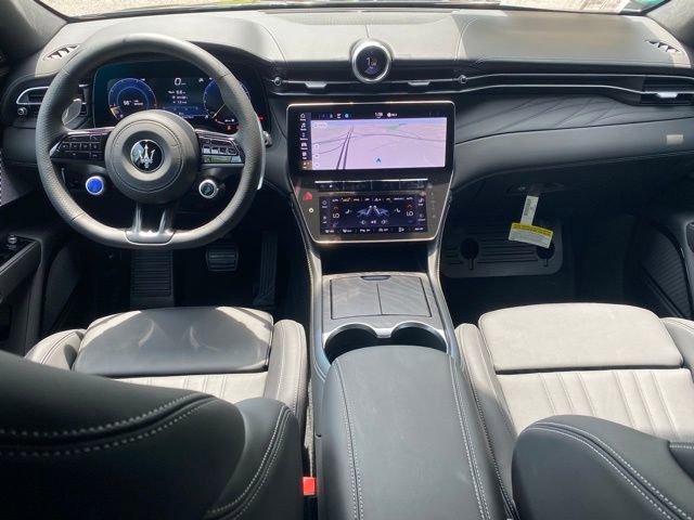 New 2025 Maserati Grecale GT image 41