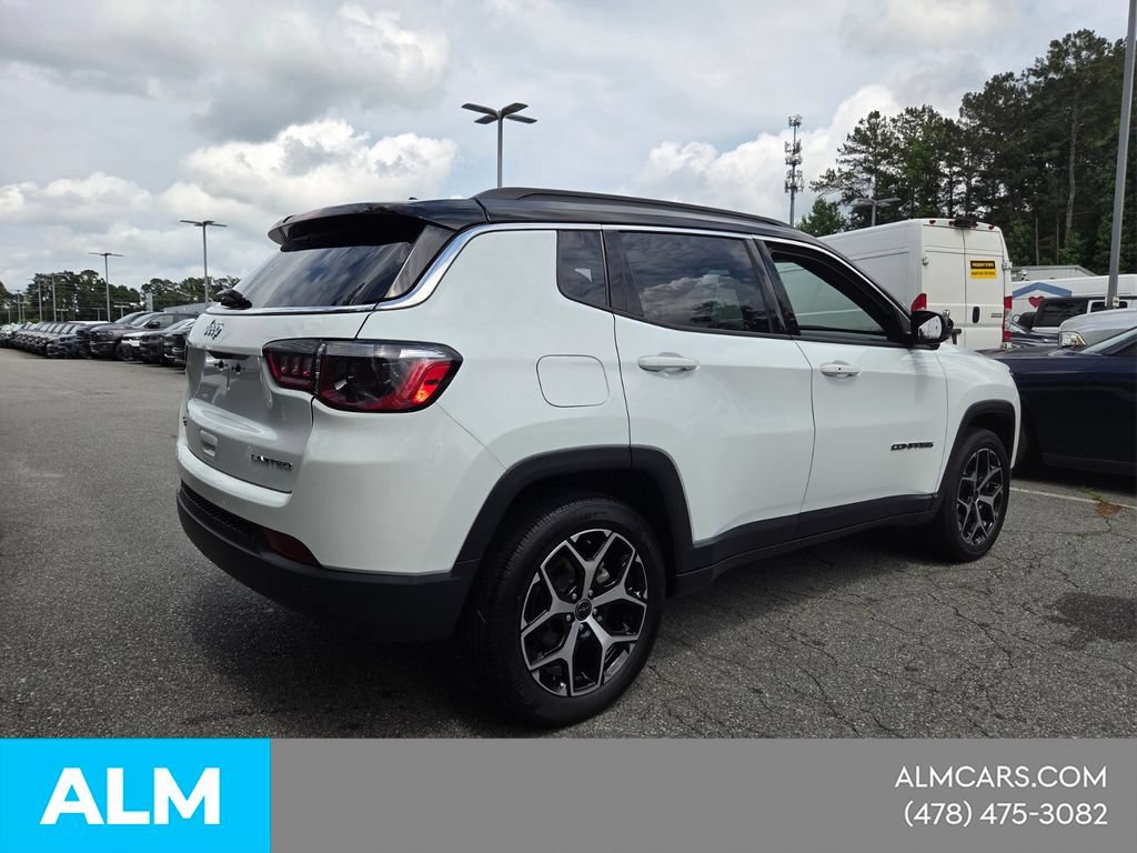 Used 2025 Jeep Compass Limited AWD/4WD image 13