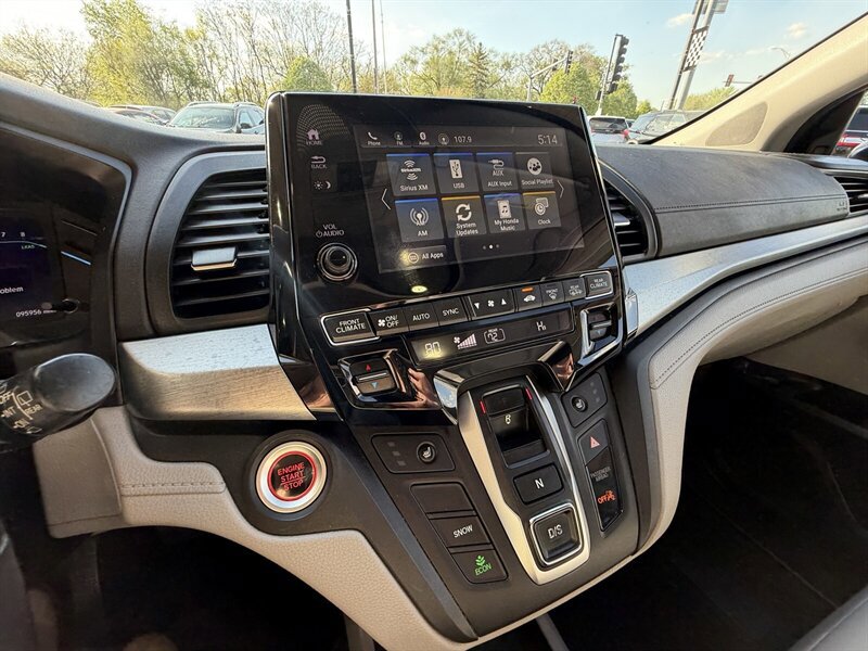 Used 2019 Honda Odyssey EX-L image 18