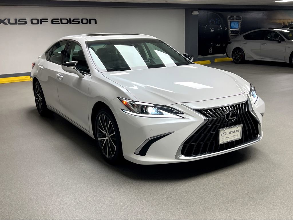 Certified 2023 Lexus ES 350 w/ Premium Package FWD image 1