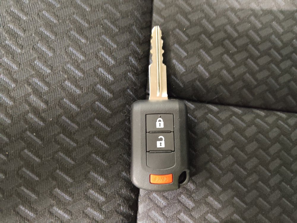 Used 2018 Mitsubishi Eclipse Cross ES image 32