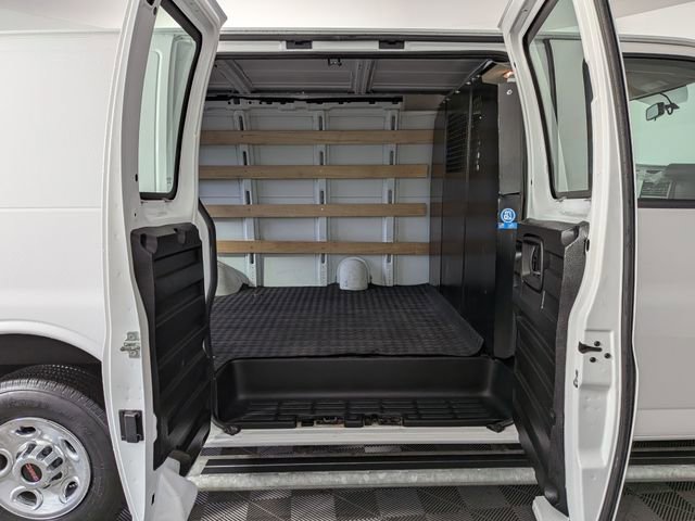 Used 2024 GMC Savana 2500 w/ Driver Convenience Package RWD image 11