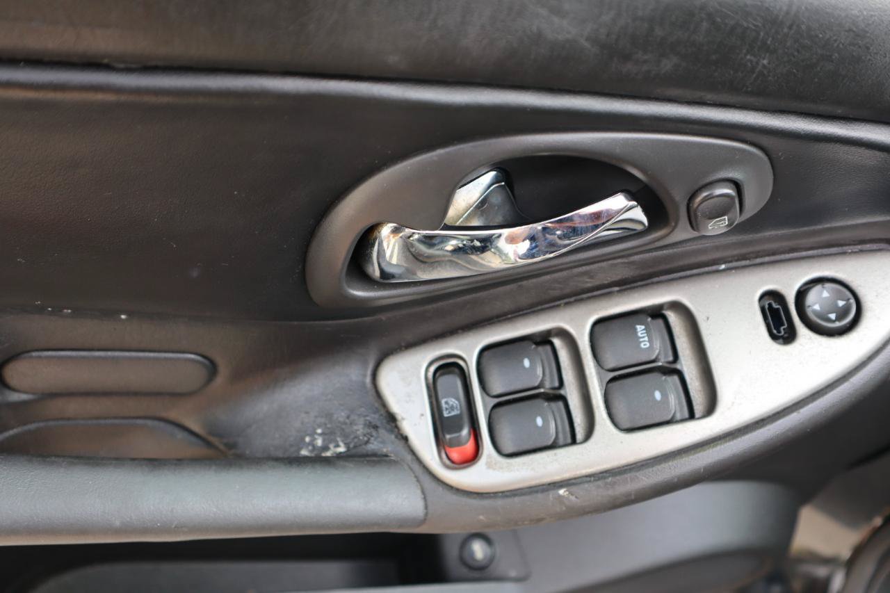 Used 2007 Chevrolet Malibu SS FWD image 12