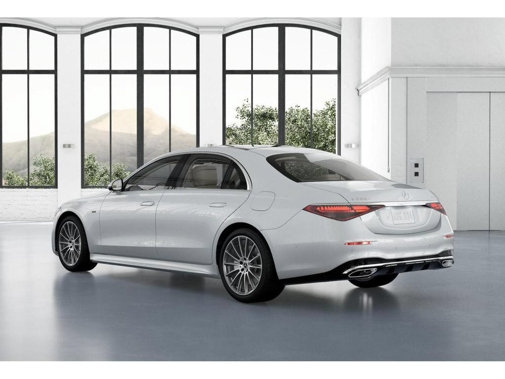 Used 2025 Mercedes-Benz S 580e 4MATIC Sedan image 29