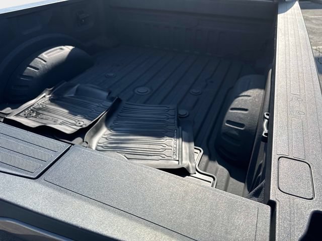 Used 2023 Ford F250 Lariat w/ Lariat Ultimate Package AWD/4WD image 5