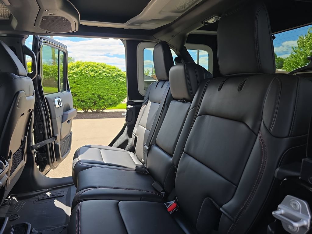 New 2026 Jeep Wrangler Unlimited Rubicon AWD/4WD image 13