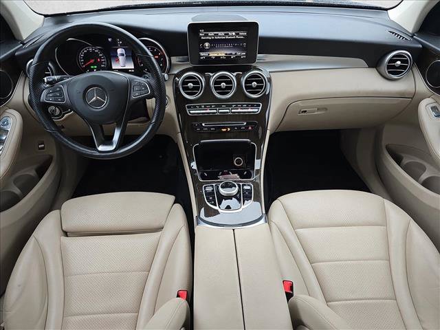 Used 2019 Mercedes-Benz GLC 300 4MATIC image 9