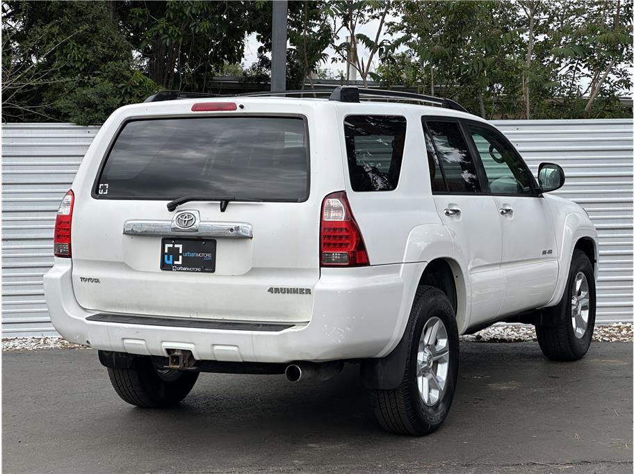 Used 2006 Toyota 4Runner SR5 AWD/4WD image 10