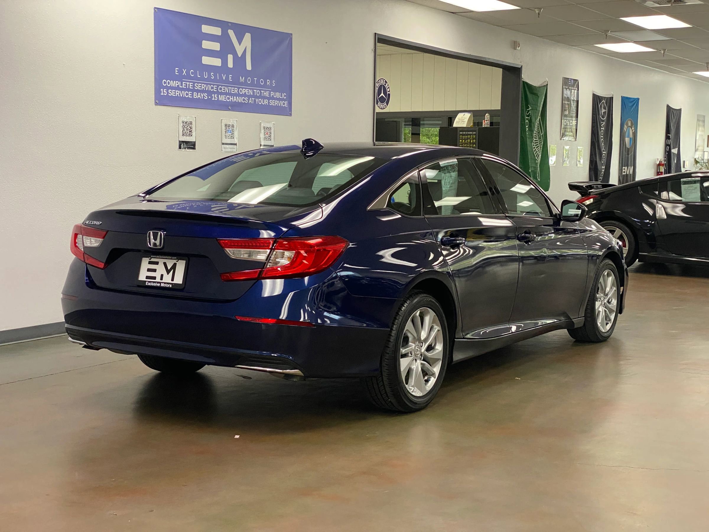 Used 2018 Honda Accord LX image 7