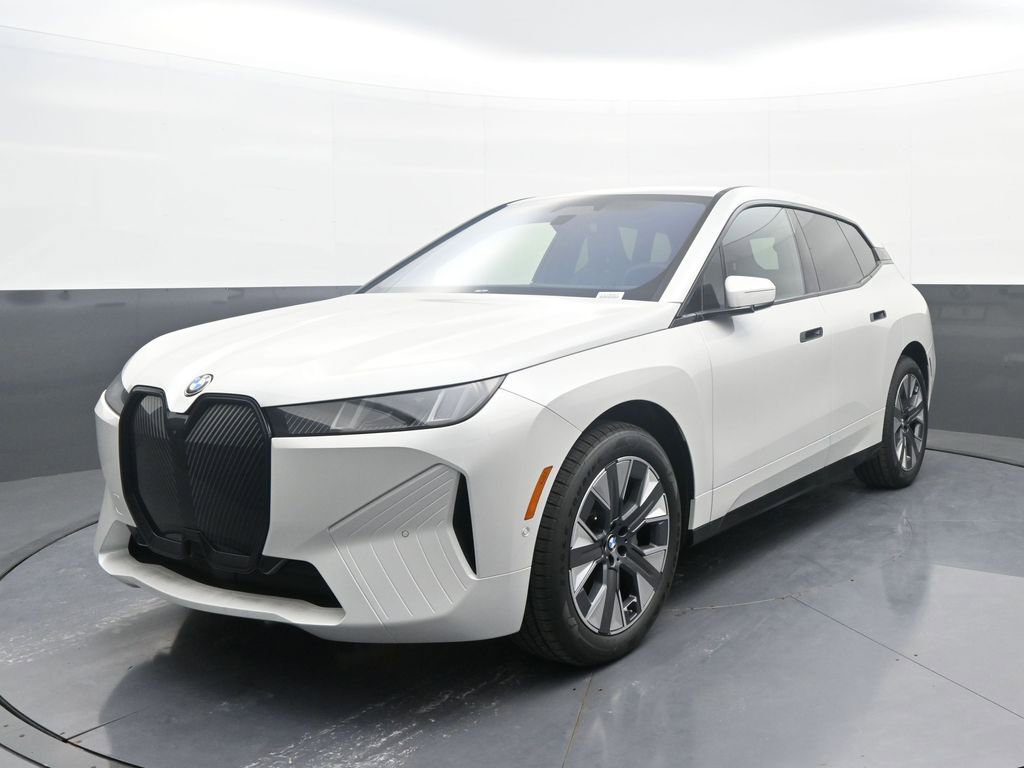 New 2026 BMW iX xDrive45 AWD/4WD image 4