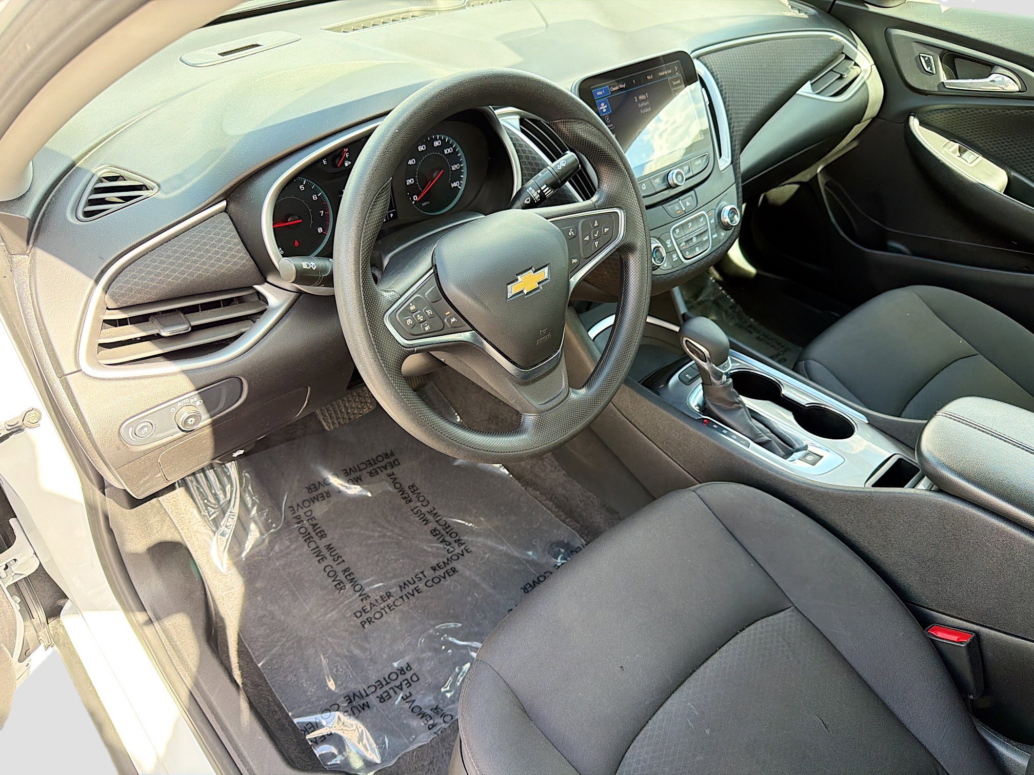 Used 2025 Chevrolet Malibu LT FWD image 25