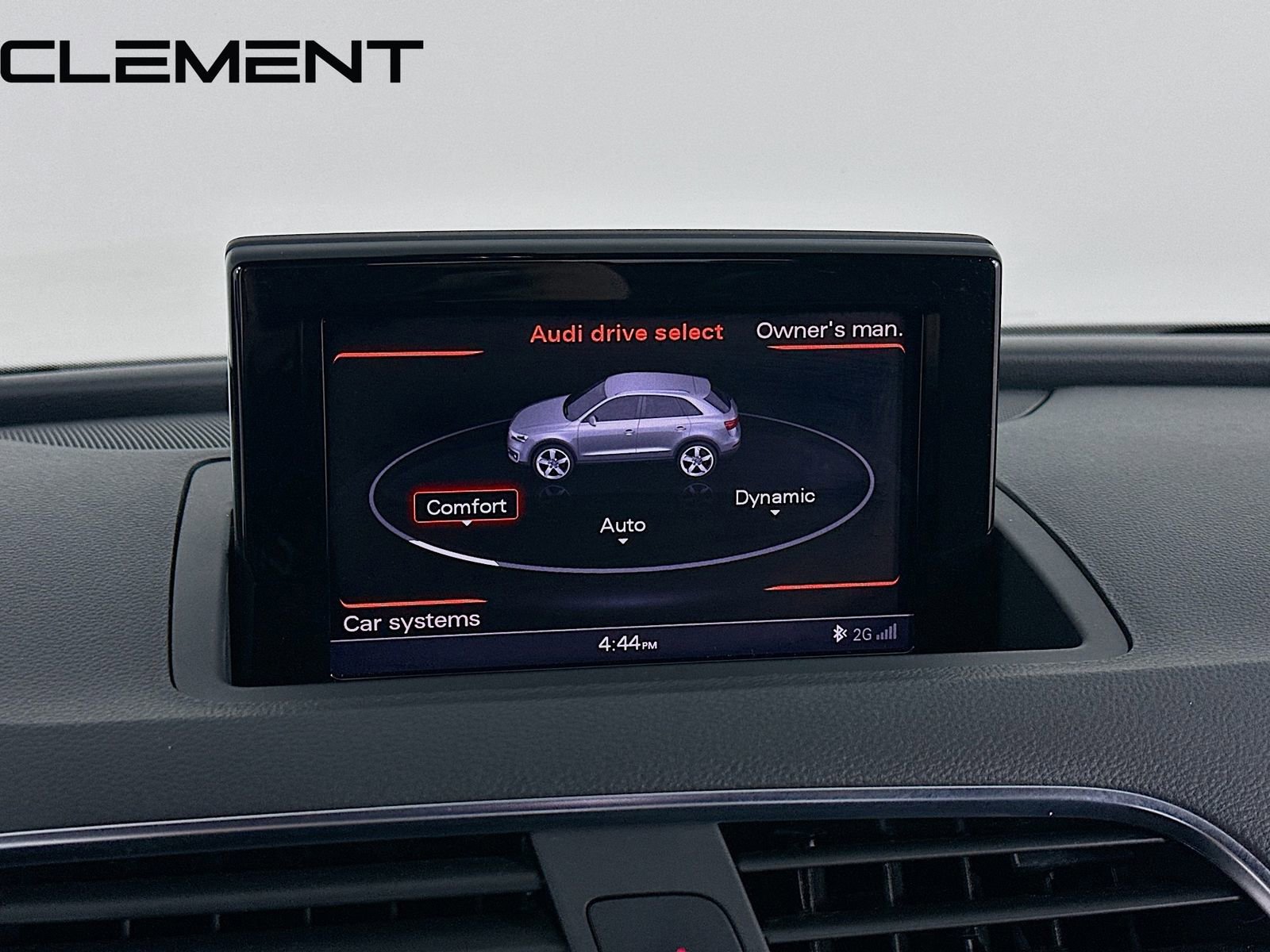 Used 2018 Audi Q3 2.0T Premium Plus w/ Premium Plus Package image 19