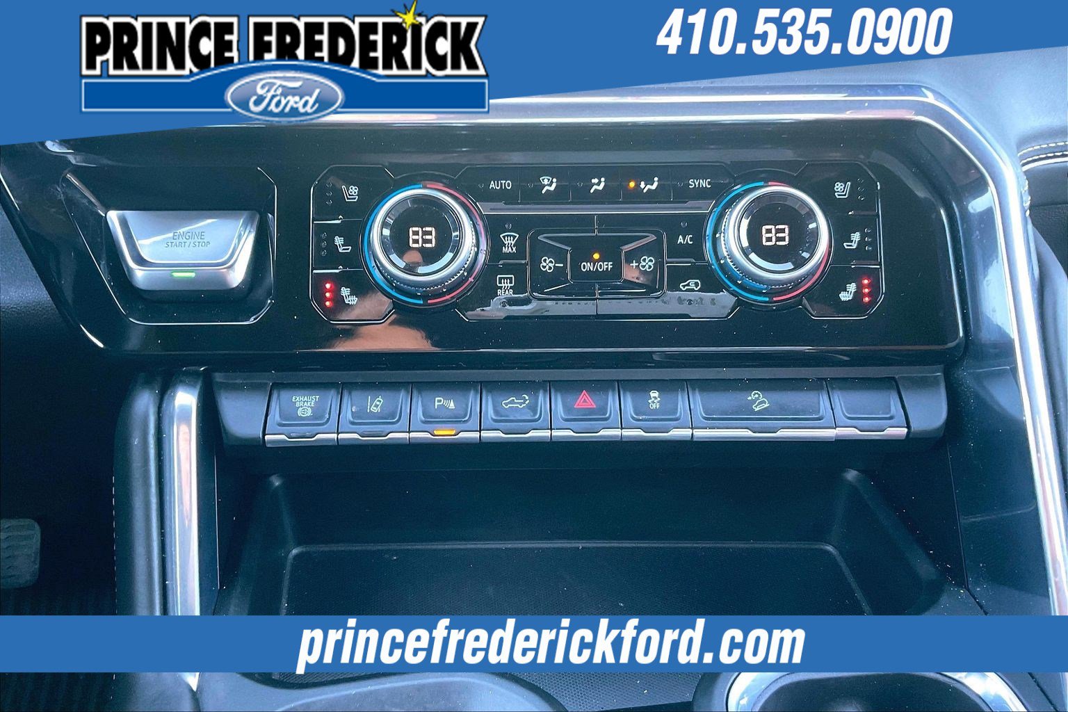 Used 2025 GMC Sierra 3500 Denali Ultimate image 30