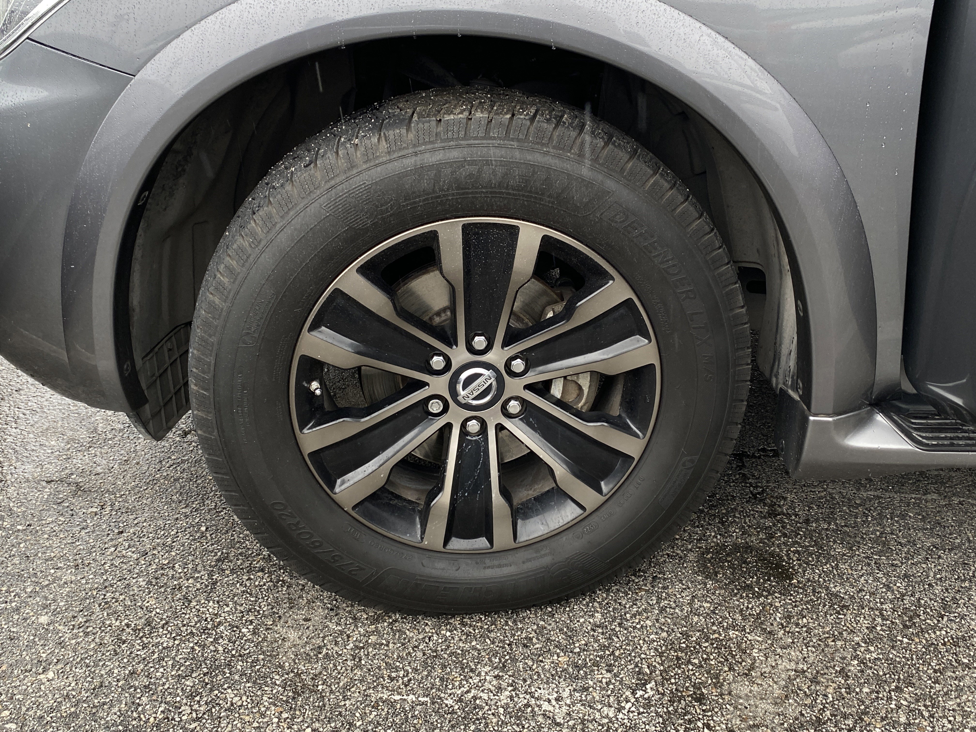 Used 2017 Nissan Armada Platinum w/ Captain Seat Package image 27