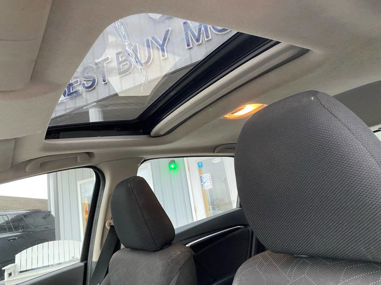 Used 2015 Honda Fit EX image 16