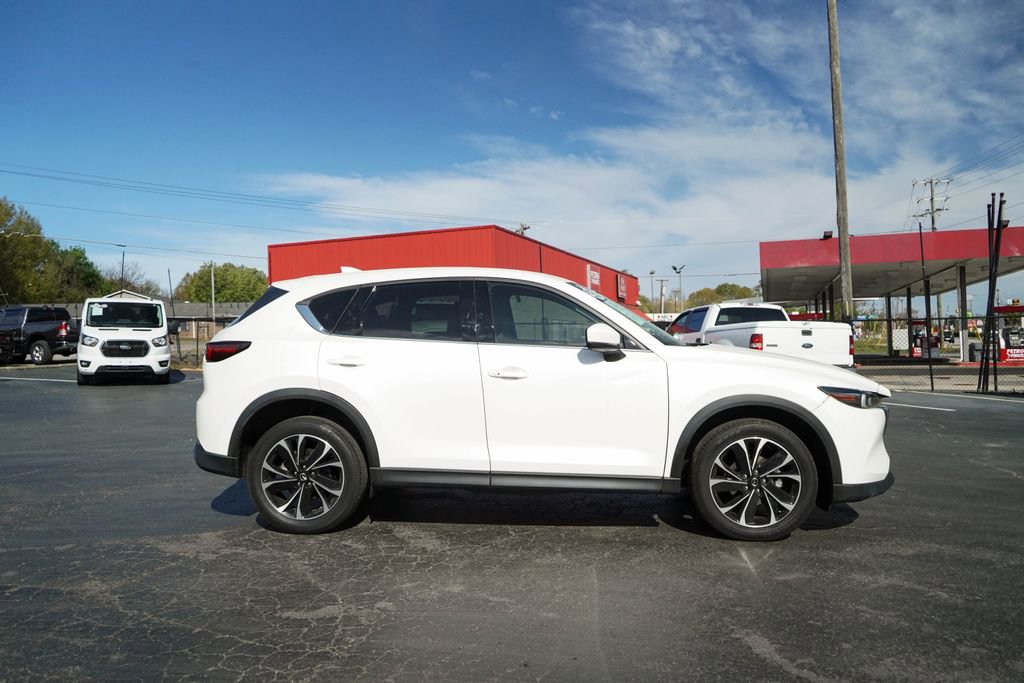 Used 2022 MAZDA CX-5 AWD 2.5 S w/ Premium Plus Pkg image 2