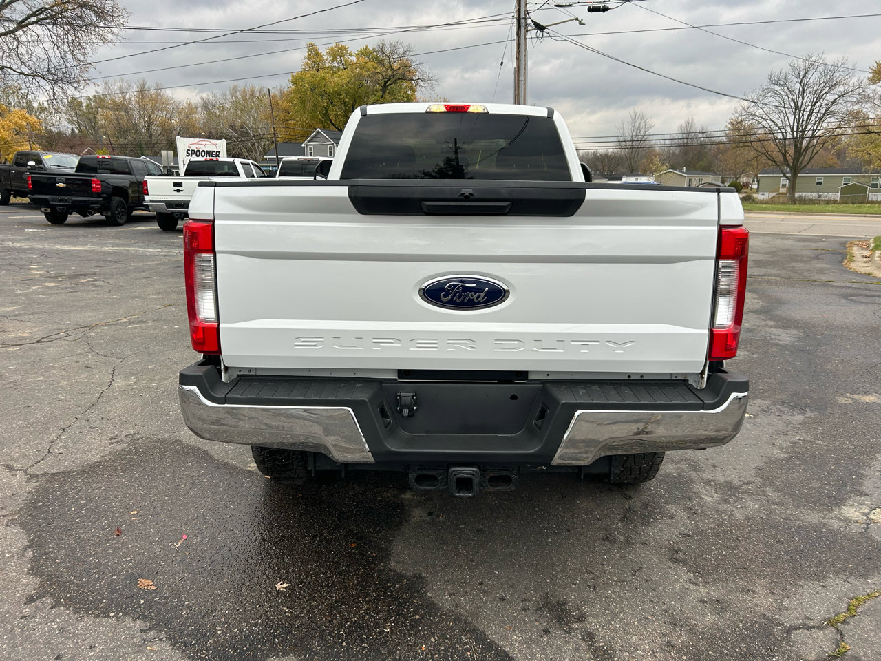 Used 2017 Ford F350 XLT w/ FX4 4x4 Off Road Package image 4