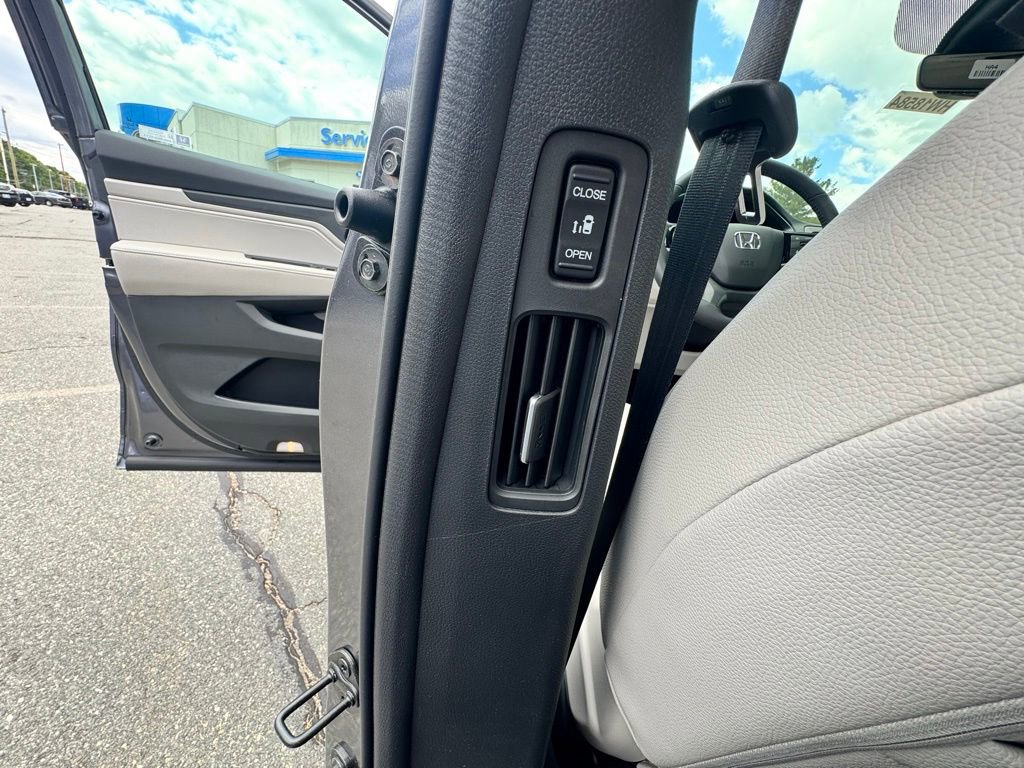 New 2026 Honda Odyssey EX-L image 22