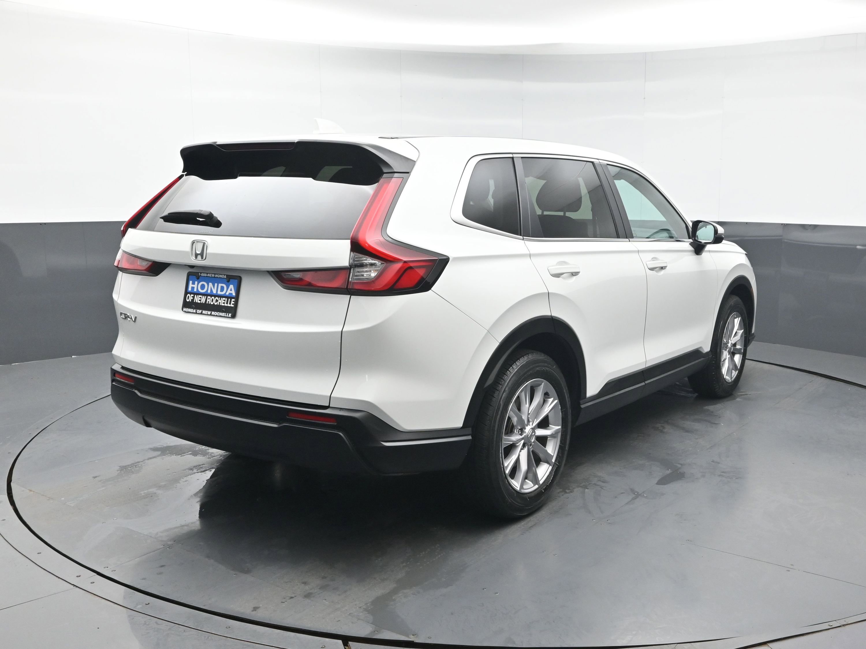 Certified 2023 Honda CR-V EX image 5