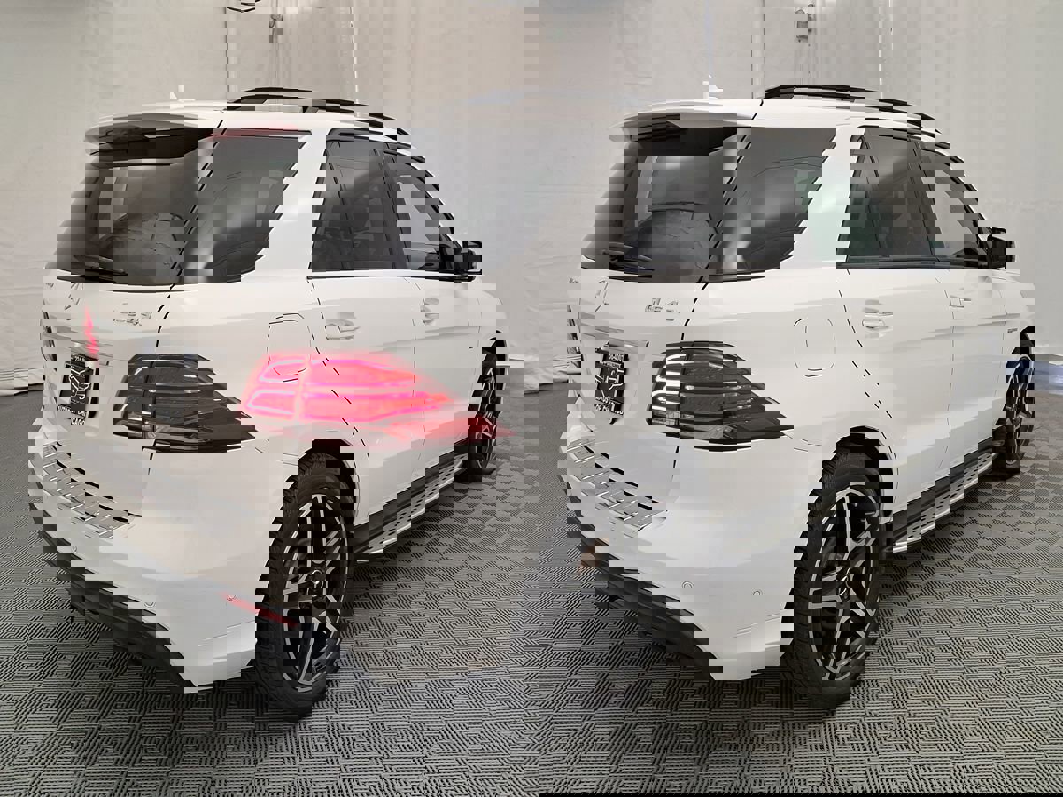 Used 2019 Mercedes-Benz GLE 43 AMG 4MATIC image 3