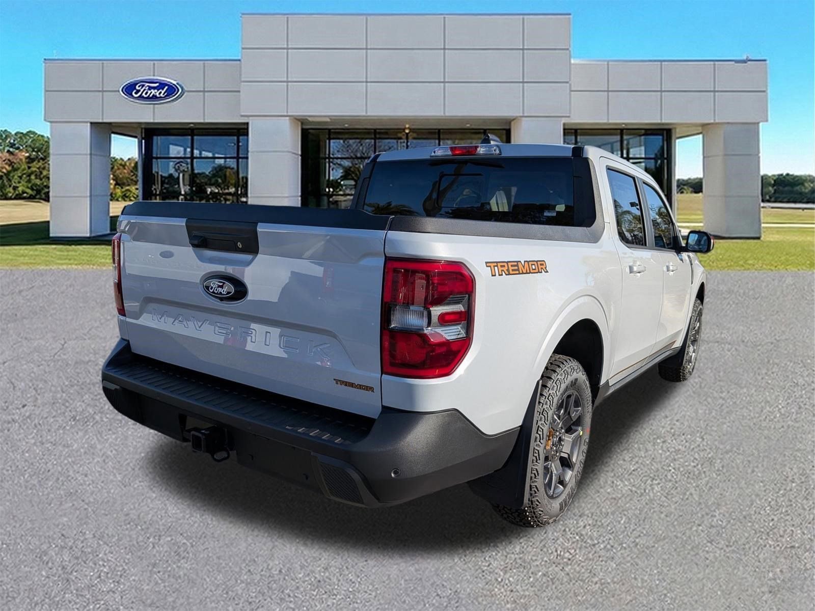 New 2026 Ford Maverick Tremor image 4