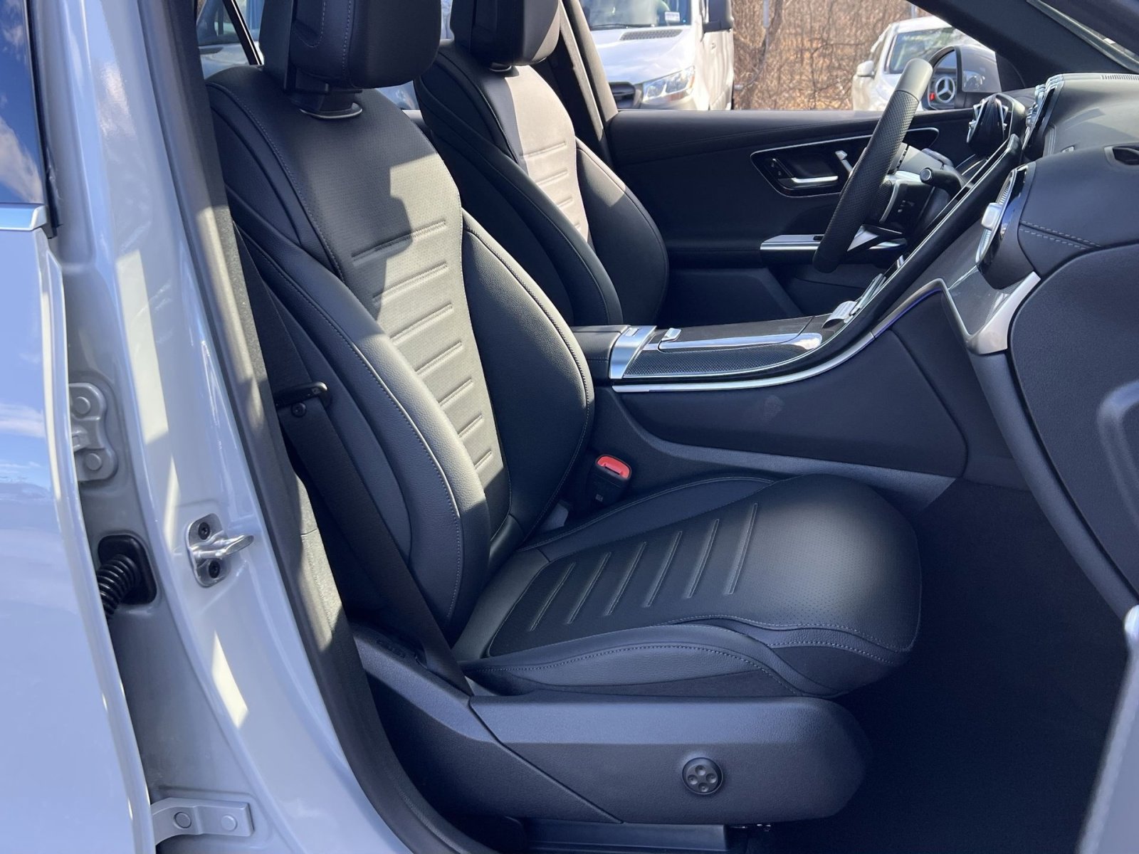 New 2026 Mercedes-Benz GLC 300 4MATIC image 26