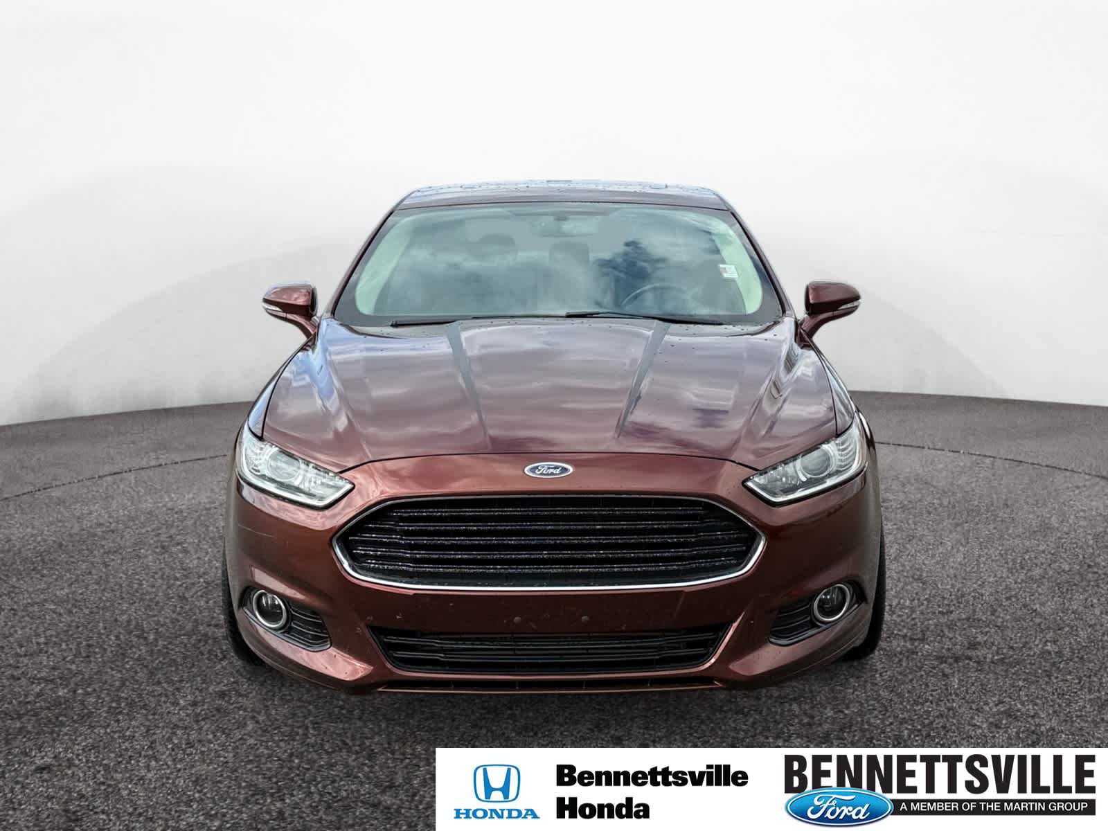 Used 2016 Ford Fusion SE w/ Equipment Group 202A FWD image 8