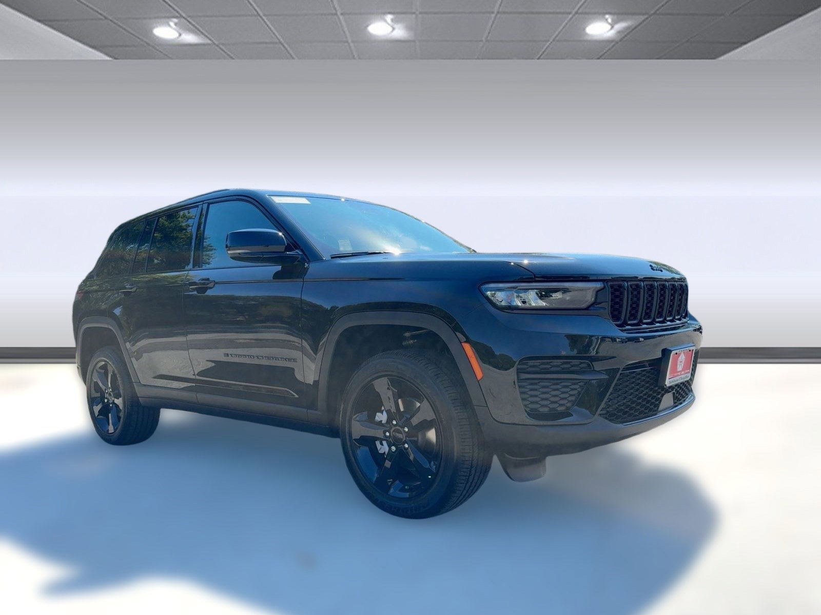 New 2025 Jeep Grand Cherokee Altitude image 7