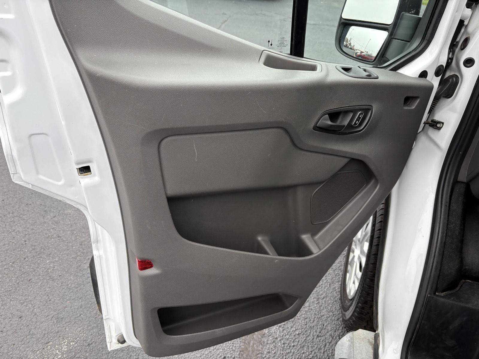 Used 2023 Ford Transit 250 Low Roof w/ Exterior Upgrade Package image 3