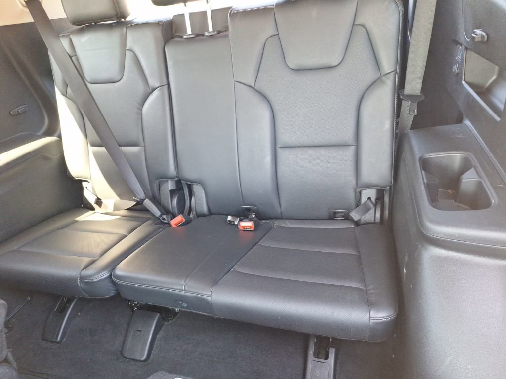 Used 2025 Kia Telluride S image 21