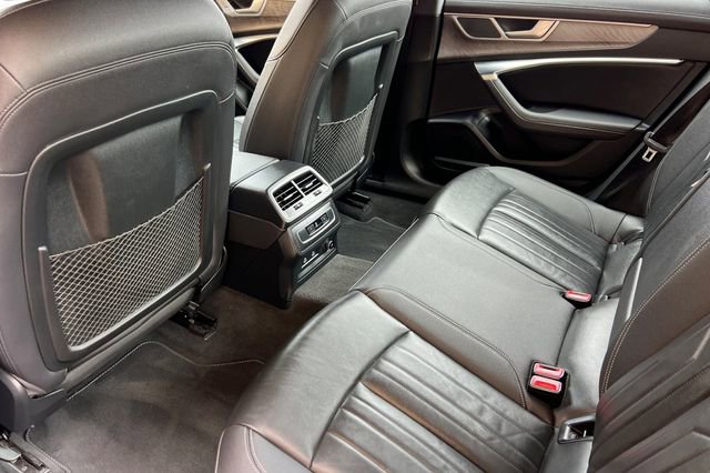Used 2024 Audi A6 Premium Plus image 13