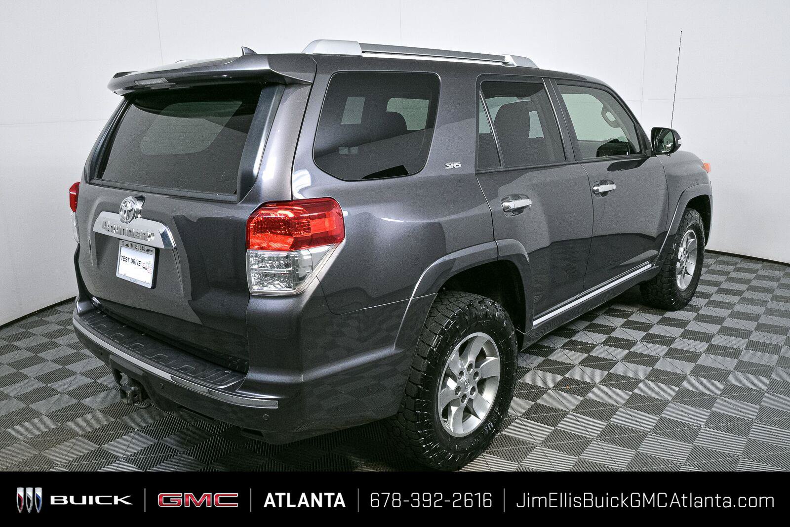 Used 2012 Toyota 4Runner SR5 w/ Premium Pkg AWD/4WD image 5